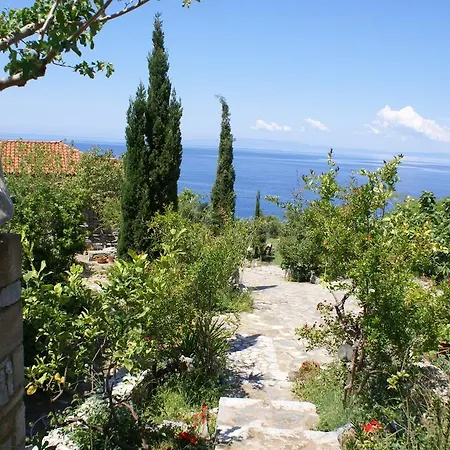 Katafigio Village Apartment *